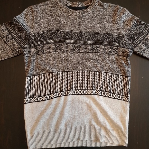 Aéropostale Sweater Size:L - Picture 1 of 4
